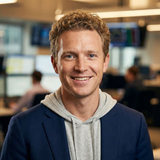 Ryan Brooks, analista principal de trading en Tasavonza, en una imagen de perfil